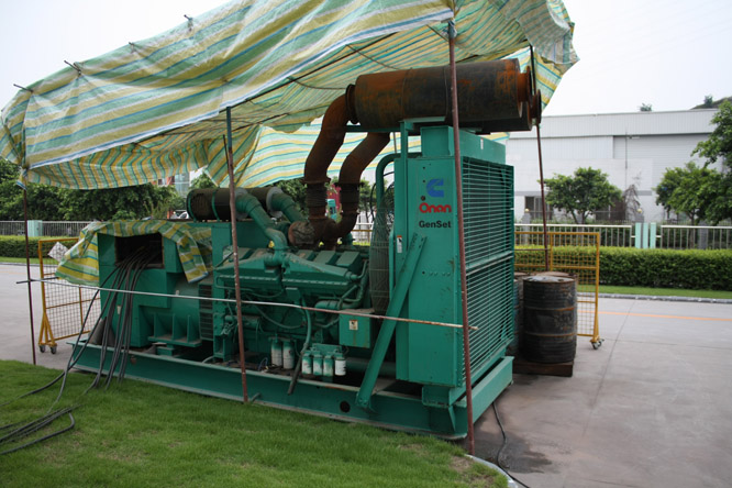 雅安康明斯发电机租用：安全、高效、便捷！